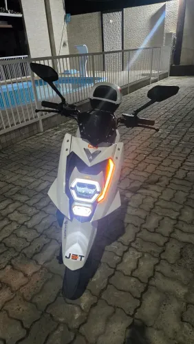 Moto Elétrica Marca Jet 1.000 watts 2025 apenas 550 km