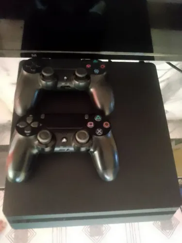 Vendo PS4! $1000