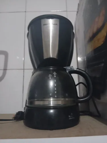 Cafeteira semi nova