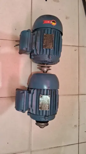 Motor WEG W22 Plus 2 CV Trifásico