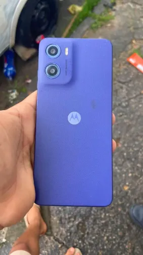 Moto g05. 128gb