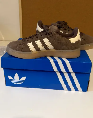 Tênis Adidas Campus 00s