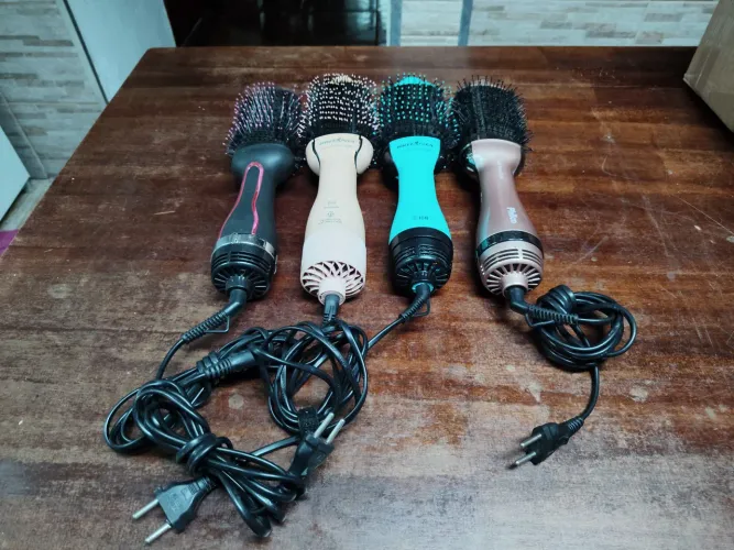 Escova secadora $50 cada
