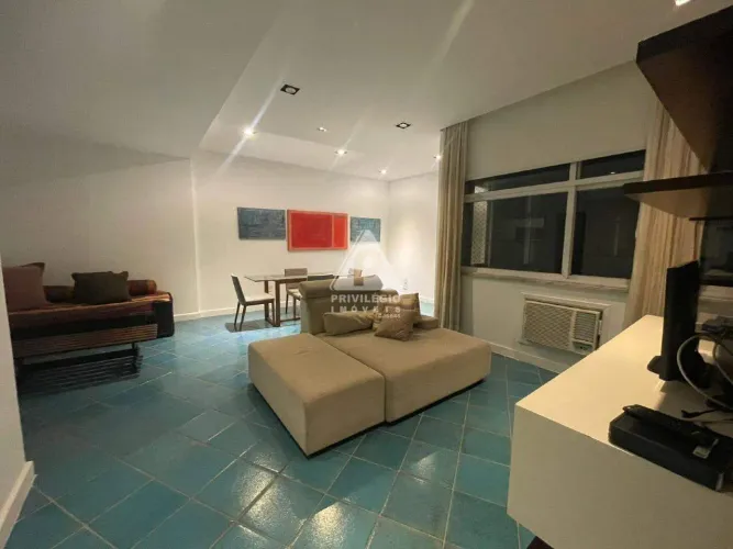 Apartamento na Vieira Souto: 2 Suítes e 83m² com Vista Mar