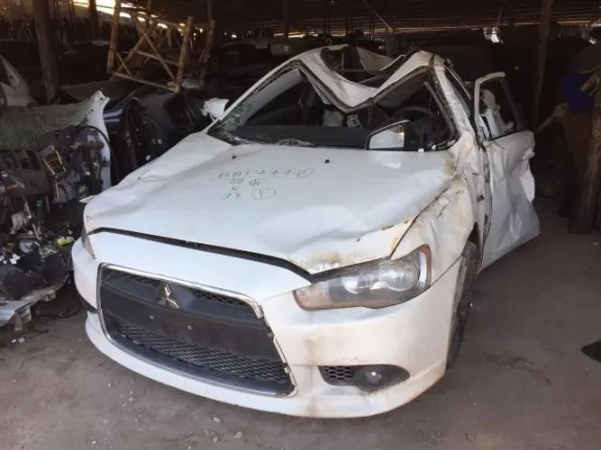 Sucata Mitsubishi Lancer 2.0 Retirada De Peças