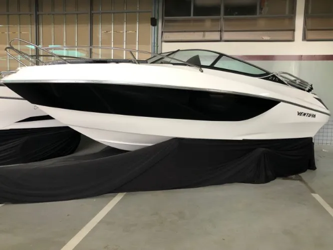 Lancha Ventura V215 2026 Cabinada Nova - Ñ Focker Nx Phantom NHD Triton