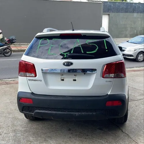 Kia Sorento 2.4 2012 Farol Capo Motor Airbag Cambio Mecanica Suspensão Porta Sucata