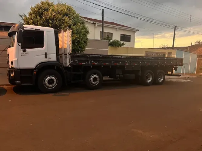 Carroceria Carga Seca Guarda Baixa Bitruck 