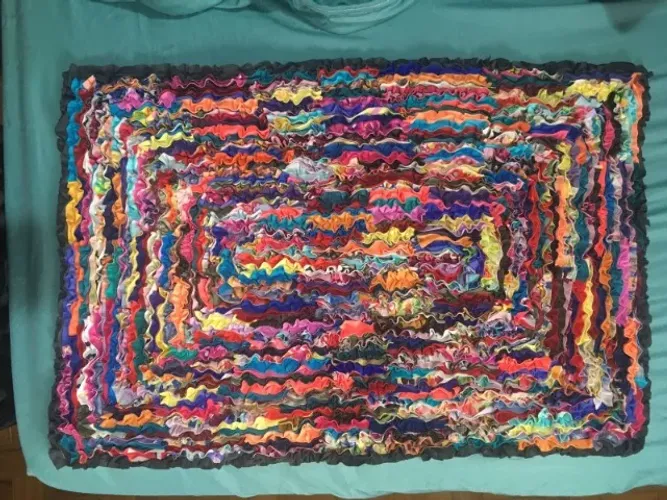 Tapete Artesanal de Retalhos e Jeans - Colorido - Novo!!! Lindo!!!