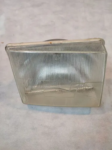 Farol FIAT UNO CIBIÉ