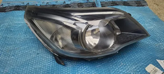 Farol Ld Gm Montana / Agile 2009 a 2015 Original