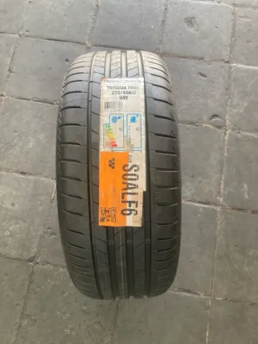 1-Pneu 225/45/17 Bridgestone 94Y T005 Run Flat