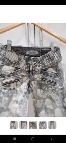 Calça jeans camuflada marca colcci tamanho 34,seminova 