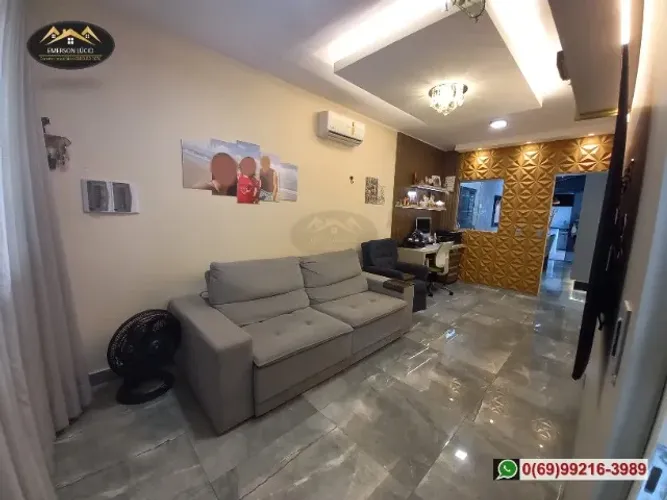 Casa com 03 Quartos, Energia Solar, Piscina e Planejados em Condomínio Fechado