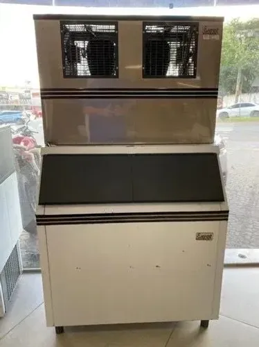 Maquina de Gelo 150/140 kg