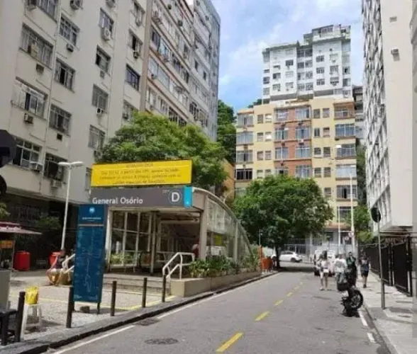 EXCELENTE QUARTO E SALA EM COPACABANA!!!