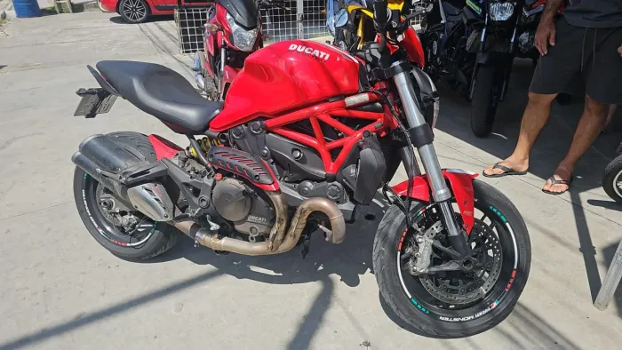 Ducati Monster 821