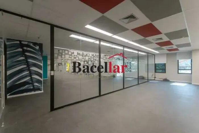 Sala : / Comercial / Cidade Nova