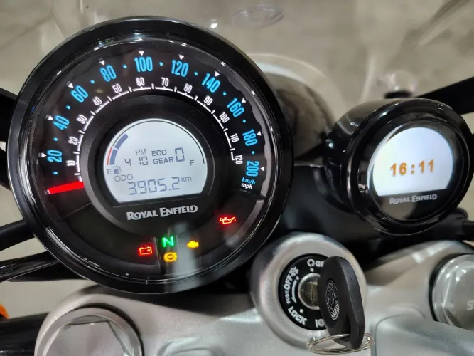 Royal celestial 650 / 2025