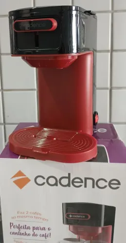 Cafeteira Elétrica Cadence 