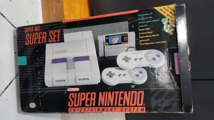 Super Nintendo 001 na caixa!!!