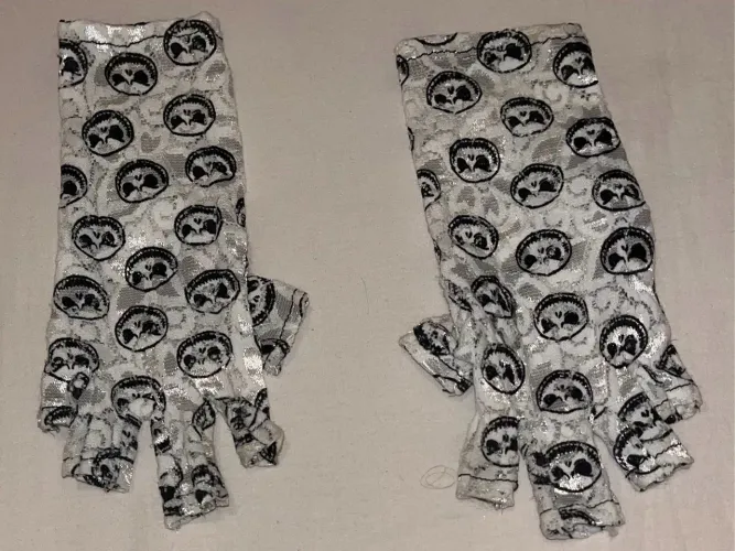 Luvas sem dedos com estampa do Jack Skellington 