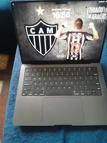 MacBook Pro M3 2024 - Aceitamos oferta