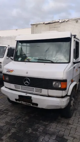 MB 710 PLUS 2004 INTERCOOLER