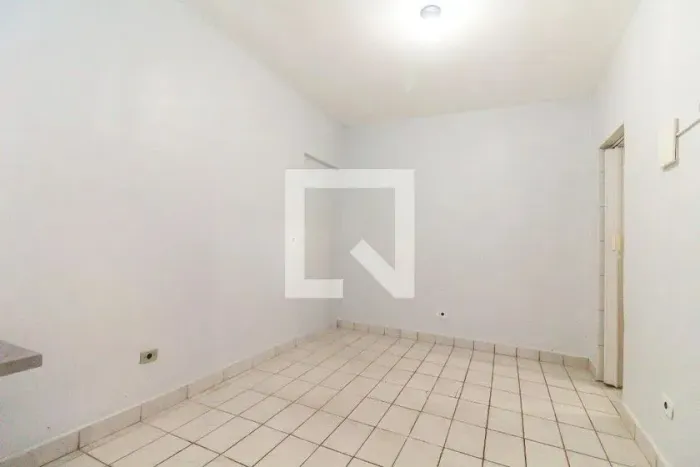 Casa à Venda - Vila Jacuí, 1 Quarto, 12 m2