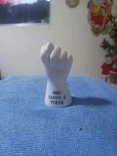 Amuleto Figa da Sorte Em Porcelana 