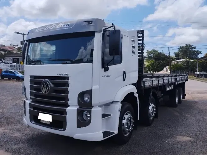 Vw 24250 bitruck carroceria 2012