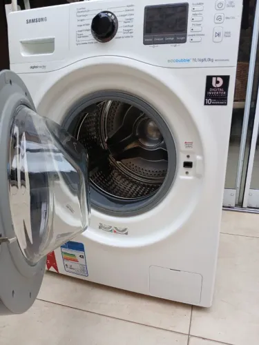 Lava e seca Samsung EcoBubble 10,1kg