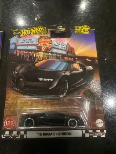 Hot wheels premium boulevard 16 Bugatti chiron