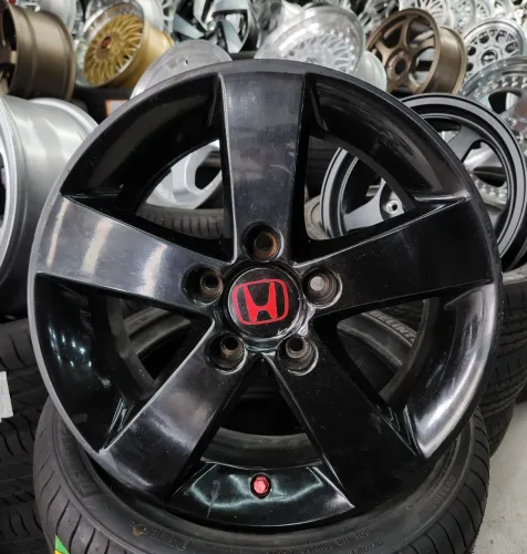 Jogo de rodas Civic aro 16 5x114 originais