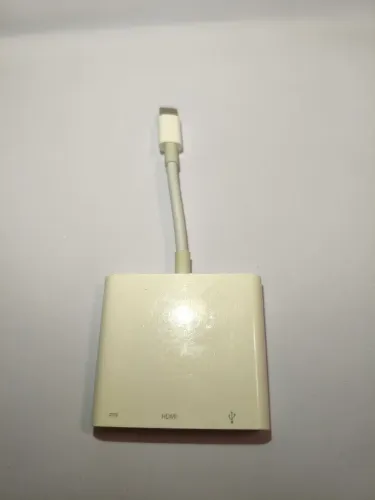 Adaptador de USB-C para AV digital multiporta da Apple A1621
