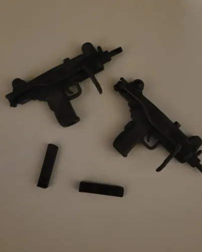 Mini Uzi 1/6 Para Ht E Falcon 2unidades