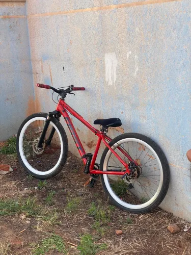 Troco bike de grau First ou vendo 