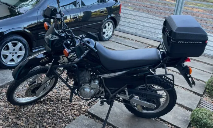 Vendo moto XT 600 E 2002