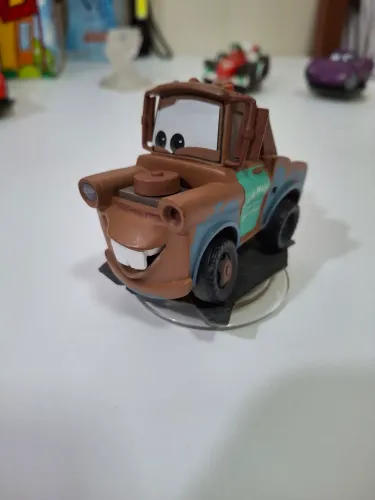 Disney Infinity Carros - Tow Mater