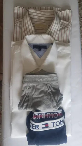 Tommy Hilfiger + Michael Kors Brown Stripe (Camisas Originais) + 2 Cuecas Tommy