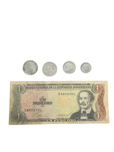Coleção de Moedas e uma Cédula de "Peso Oro" da República Dominicana