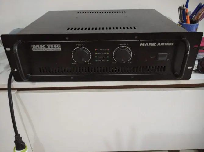 Amplificador Potência Mark Audio Mk 3600 600w<br>Rms Cor Preto Potência De Saída Rms 600 W