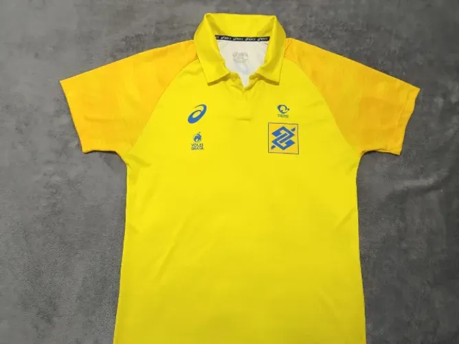 Camisa Oficial Brasil Asics Vôlei de Praia, tamanho GG (52x77cm). Excelente estado!