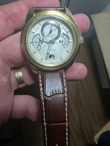 Citizen Calendrier BU0082-06P Moonphase