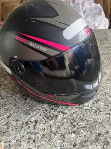 Capacete