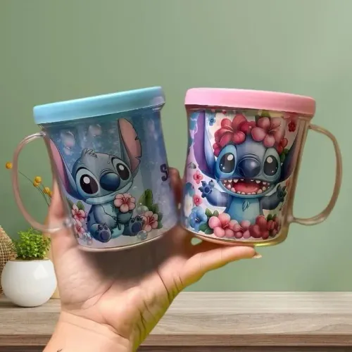 Canecas em acrílico personalizadas