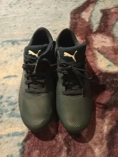 Vendo chuteira original da puma 41 42