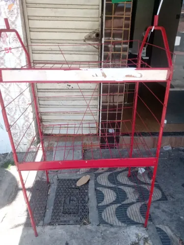 VENDO GRADE TIPO PRATELEIRA, ÓTIMO PRA MERCEARIA E OUTRAS UTILIDADES