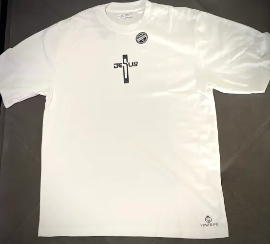 Camisas com estampas gospel (verificar tamanho)