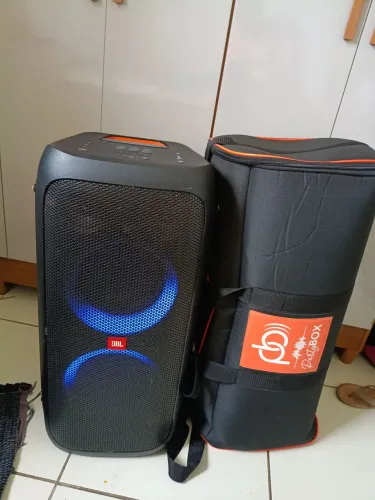 Caixa JBL parabox 310 com bolsa dela vendo e garanto